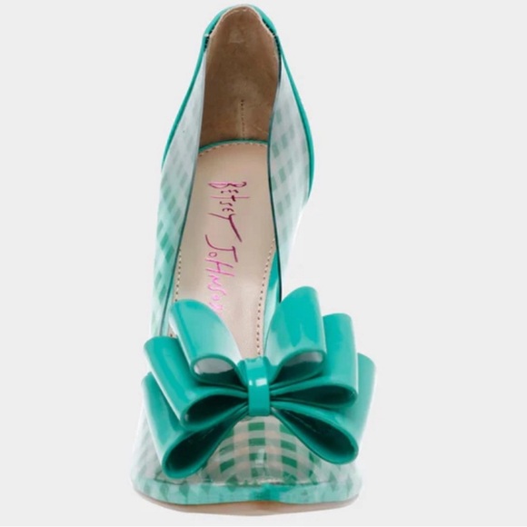 Betsy Johnson- Prince P- Turquoise Heels - Picture 2 of 4
